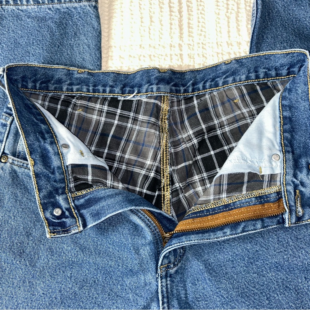Carhartt Men’s Dark Blue Relaxed Fit Jeans with Back Pocket Patch - Picture 2 of 5